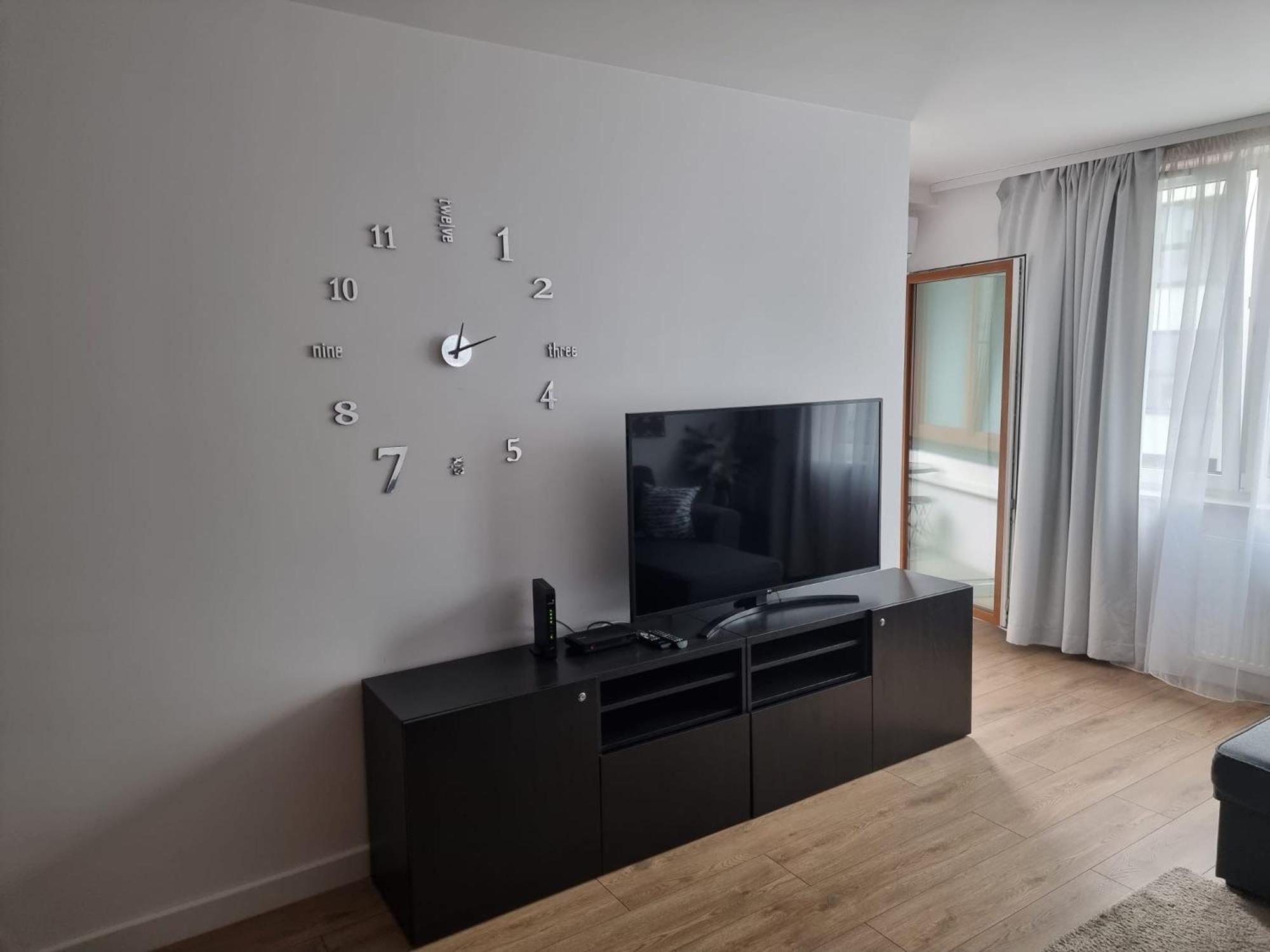 Apartament Near Sky Tower Wroclaw Exterior photo