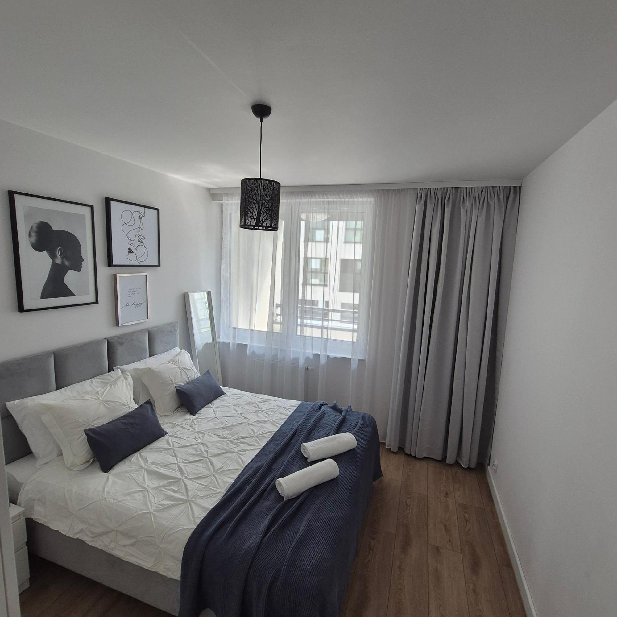 Apartament Near Sky Tower Wroclaw Exterior photo